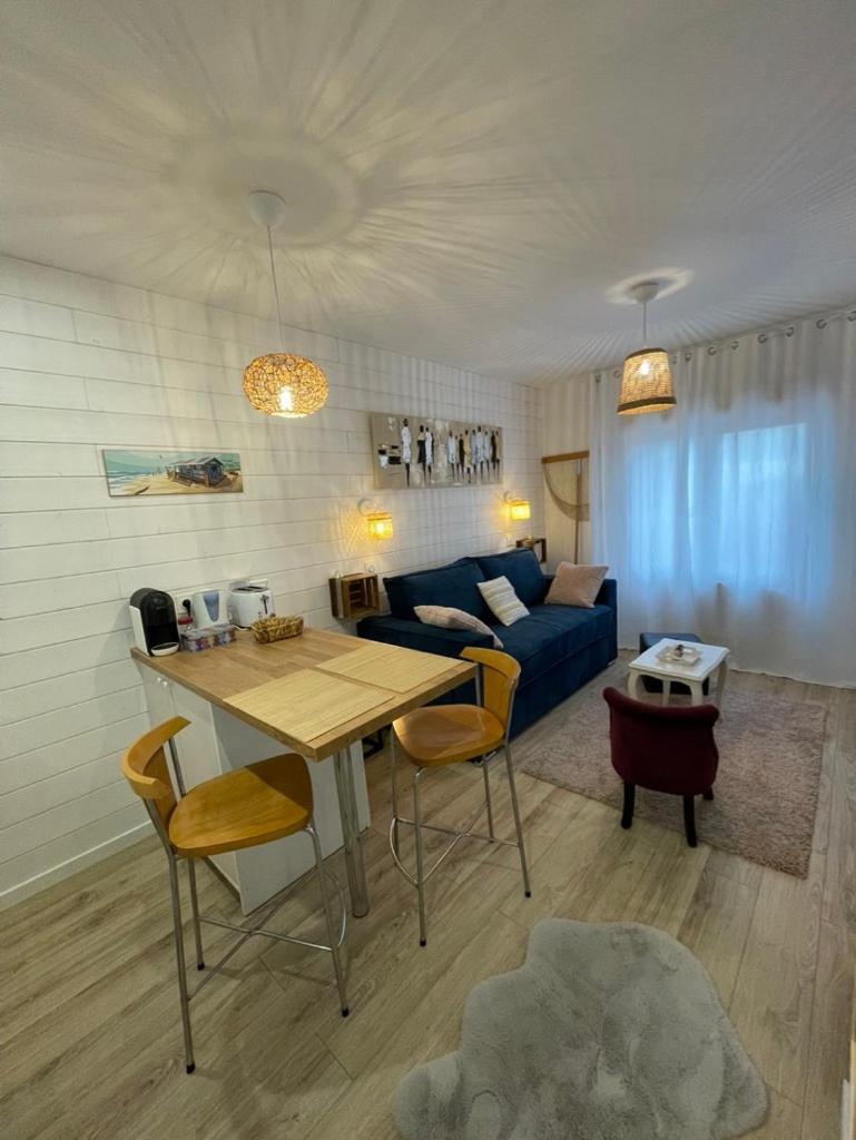La Belle Etoile Apartment เอิลท์ ภายนอก รูปภาพ